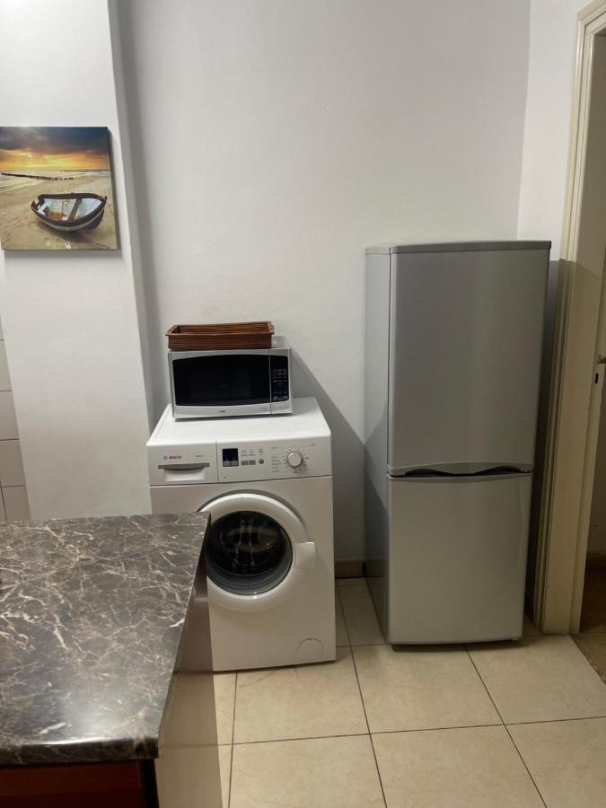 Alex Beach Apartment 31 Larnaca Exteriör bild