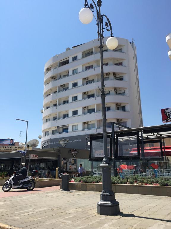 Alex Beach Apartment 31 Larnaca Exteriör bild