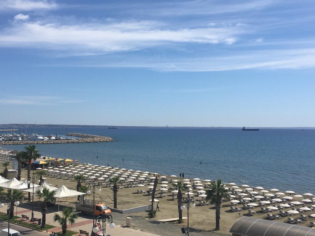 Alex Beach Apartment 31 Larnaca Exteriör bild