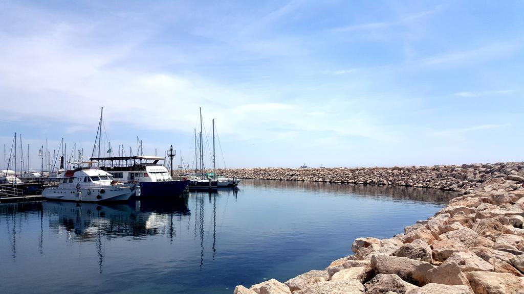 Alex Beach Apartment 31 Larnaca Exteriör bild
