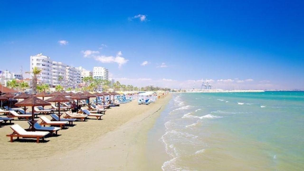 Alex Beach Apartment 31 Larnaca Exteriör bild